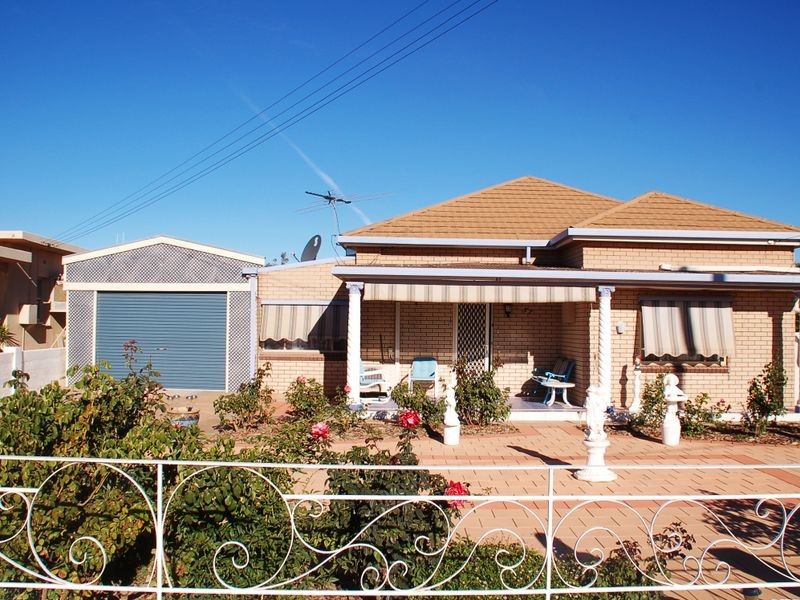 57 Gaffney Street, Broken Hill NSW 2880