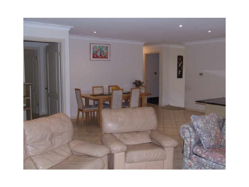 12 Governor Place, Winston Hills NSW 2153