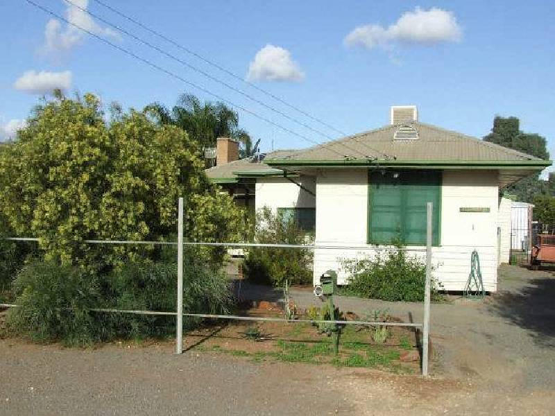 1 Lambert Place, Broken Hill NSW 2880