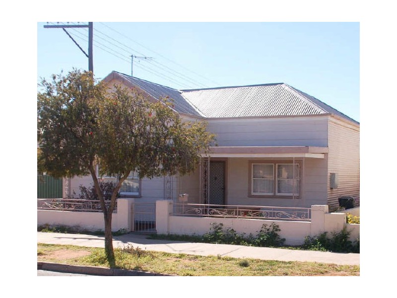 196 Oxide Street, Broken Hill NSW 2880