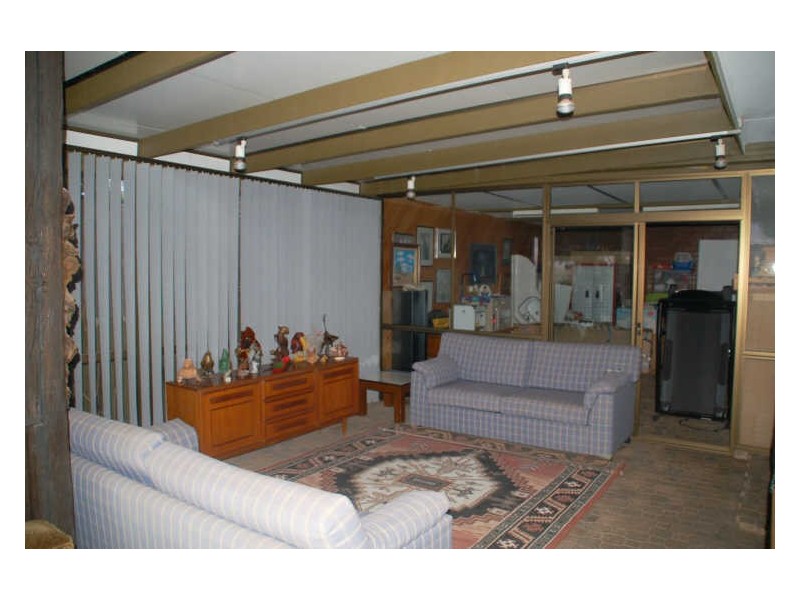 585 Cummins Street, Broken Hill NSW 2880