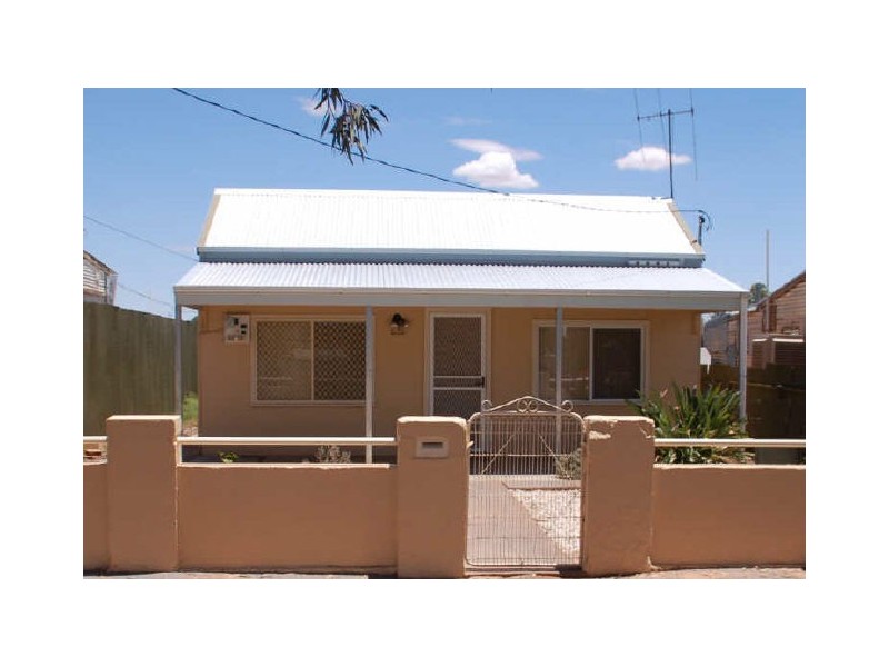 676 Beryl Street, Broken Hill NSW 2880