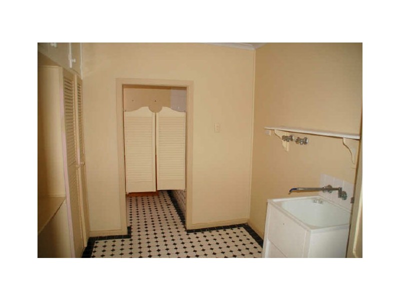 73 Boughtman Street, Broken Hill NSW 2880