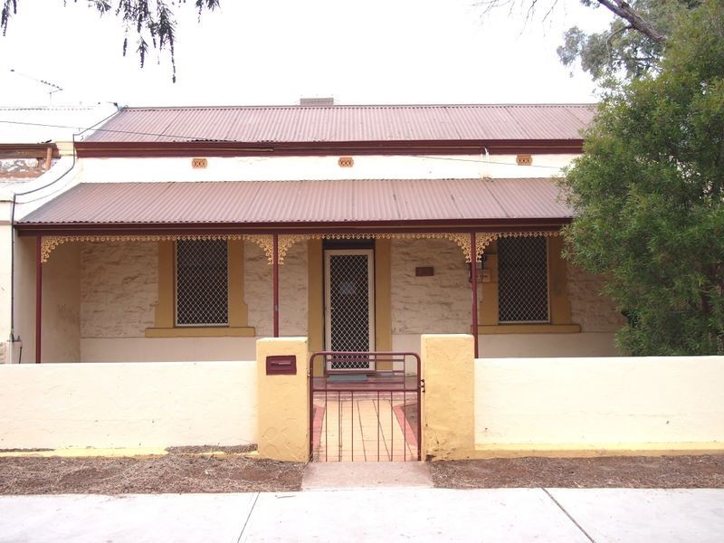 240 Oxide Street, Broken Hill NSW 2880