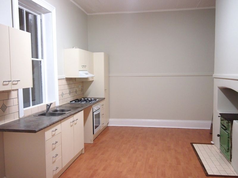 240 Oxide Street, Broken Hill NSW 2880