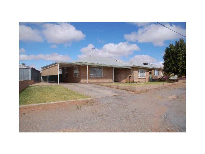 557 Cummins Street, Broken Hill NSW 2880