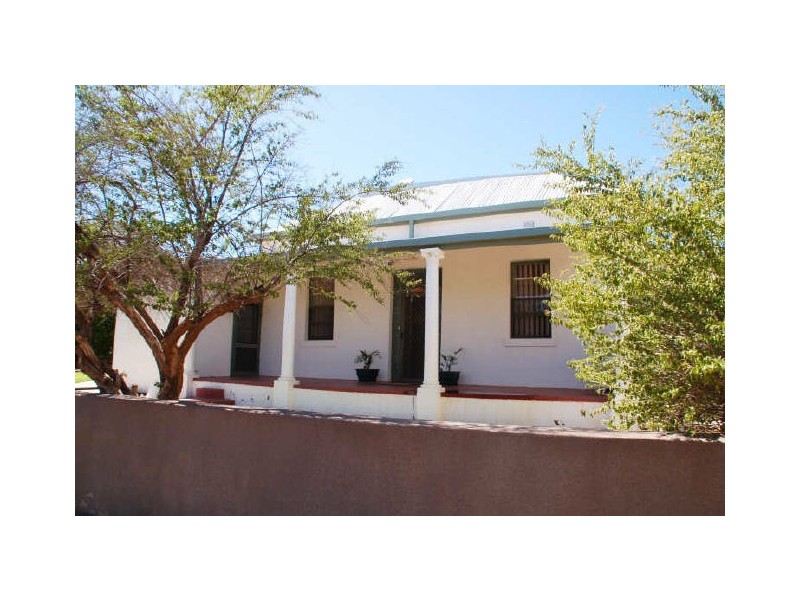 321 Hebbard Street, Broken Hill NSW 2880