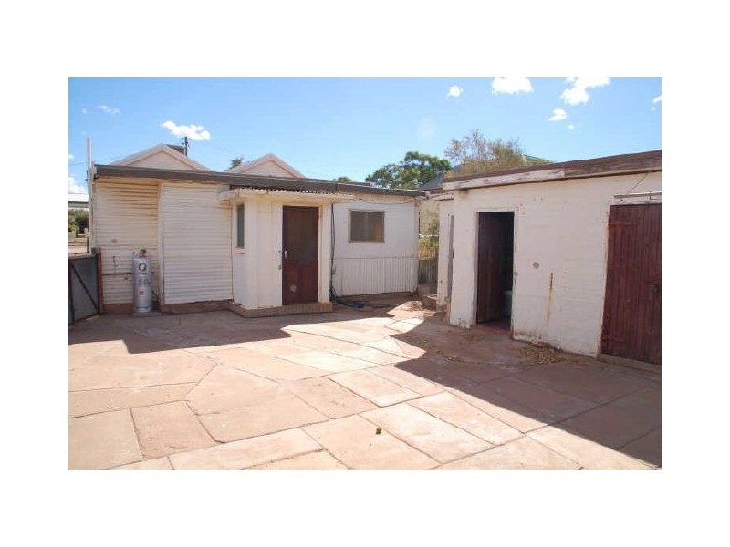 399 Thomas Street, Broken Hill NSW 2880