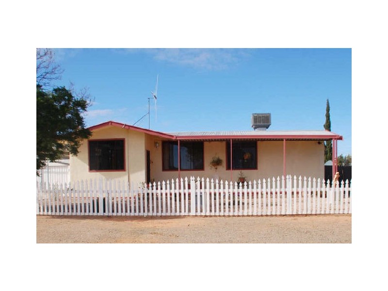 8 Central Street, Broken Hill NSW 2880