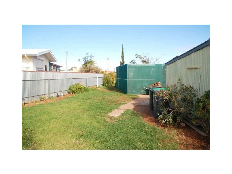 8 Central Street, Broken Hill NSW 2880