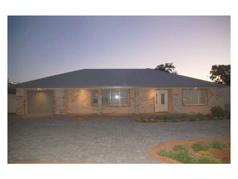 175 Cummins Street, Broken Hill NSW 2880