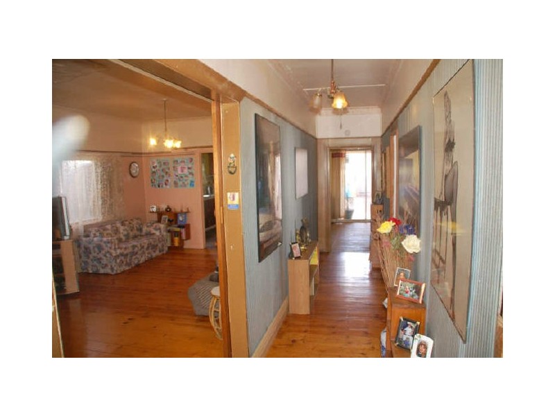 100 Cobalt Street, Broken Hill NSW 2880