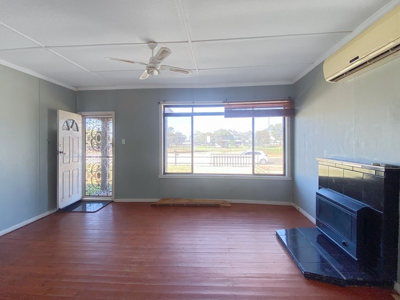 10 South Street, Broken Hill NSW 2880