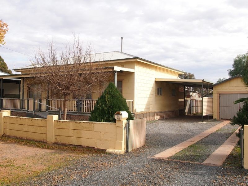 38 Cummins Street, Broken Hill NSW 2880