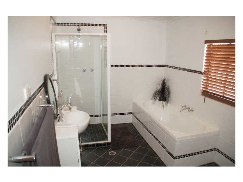 185 Newton Lane, Broken Hill NSW 2880