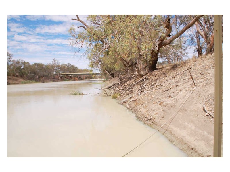 22 Wentworth Road, Menindee NSW 2879
