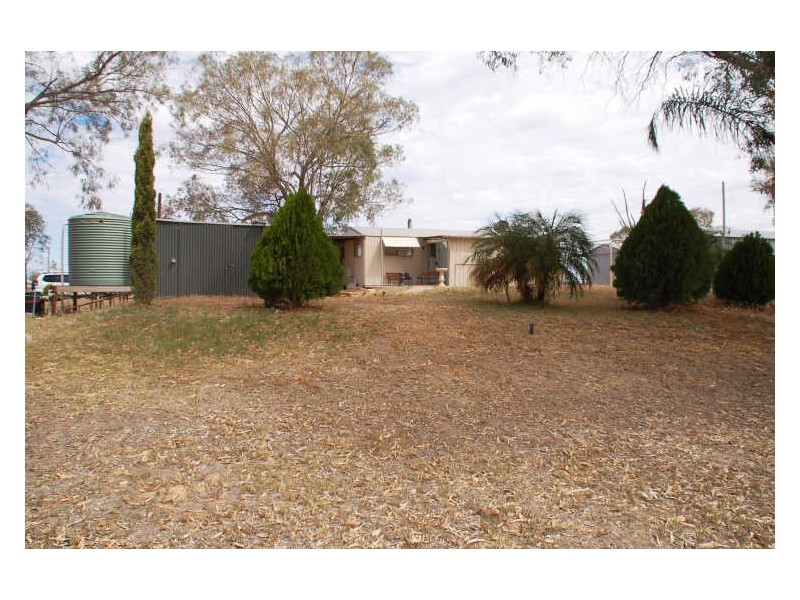 22 Wentworth Road, Menindee NSW 2879