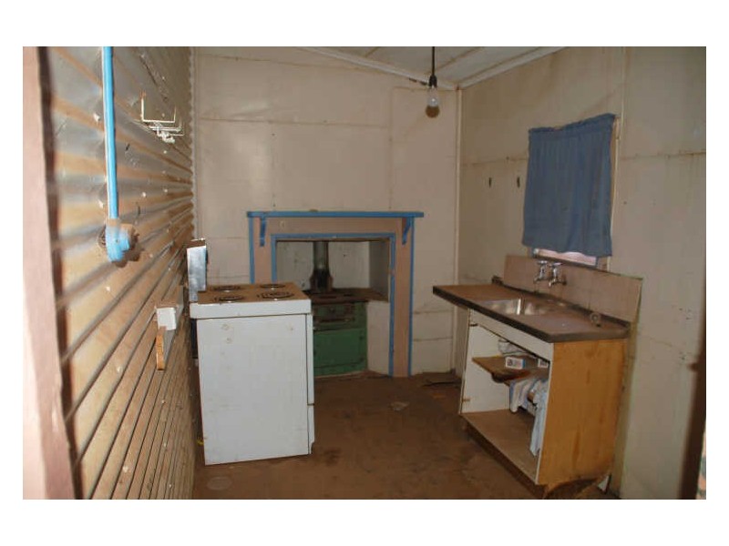 727 Beryl Street, Broken Hill NSW 2880