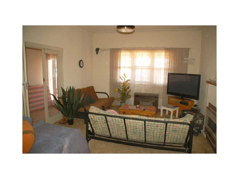 671 Lane Street, Broken Hill NSW 2880