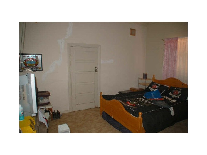 671 Lane Street, Broken Hill NSW 2880