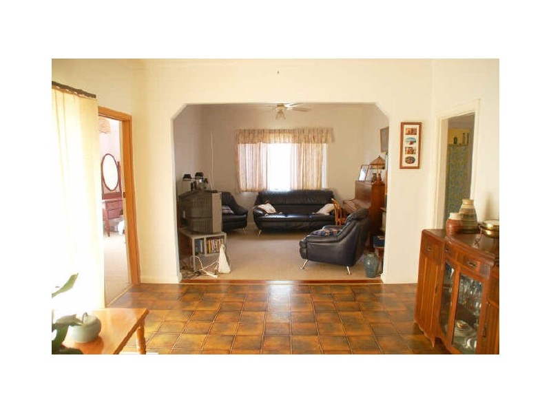 572 Fisher Street, Broken Hill NSW 2880