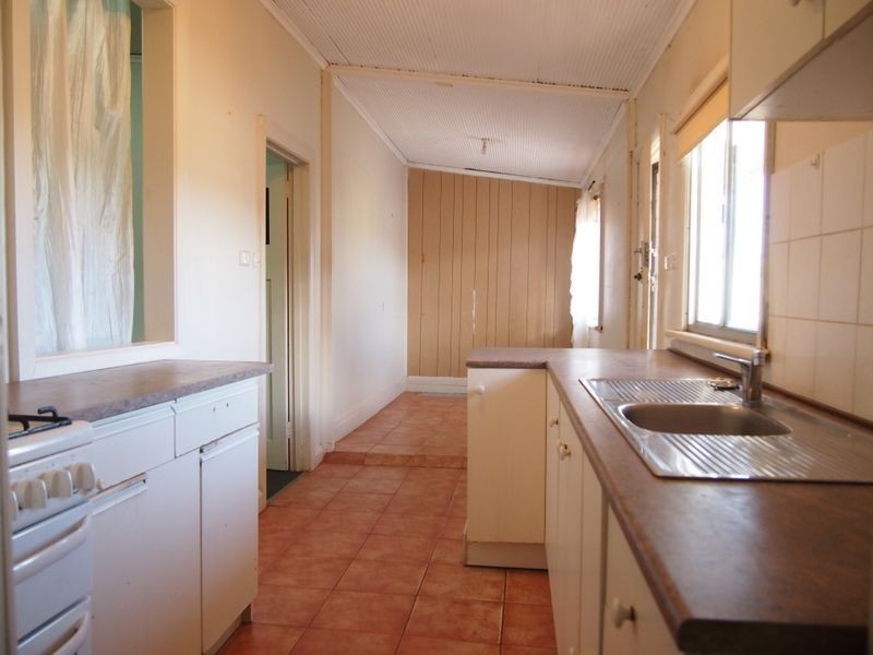 77 Creedon Street, Broken Hill NSW 2880