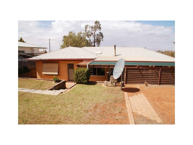 160 Cummins Street, Broken Hill NSW 2880