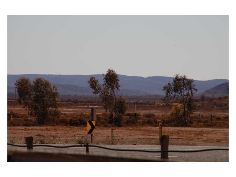 225 Racecourse Road, Broken Hill NSW 2880