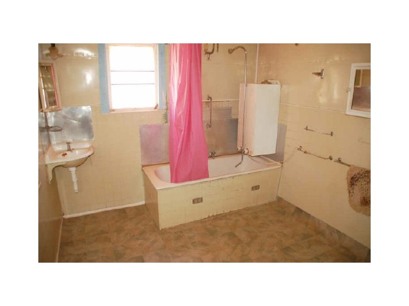 725 Silica Street, Broken Hill NSW 2880