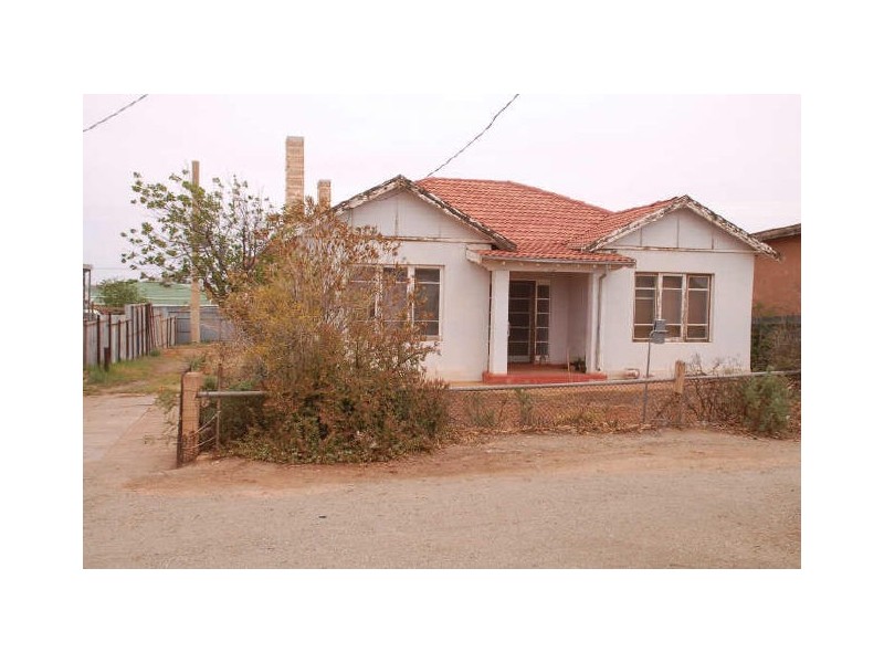 597 McGowen Street, Broken Hill NSW 2880