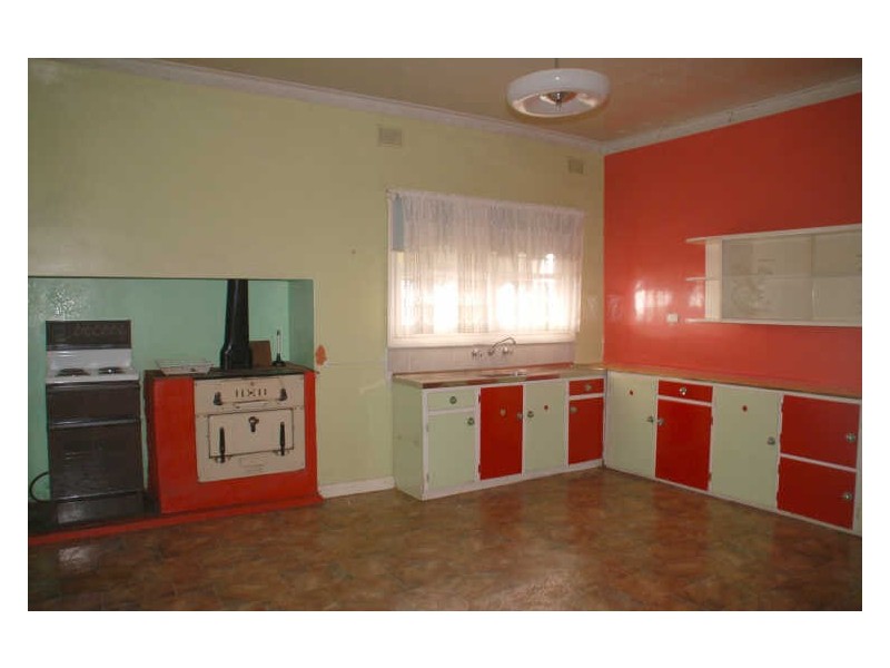 64 Wickes Street, Broken Hill NSW 2880