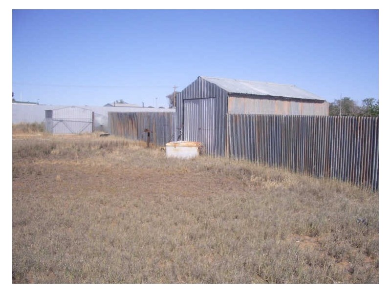 12 Yartla Street, Menindee NSW 2879