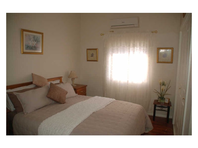 696 Argent Street, Broken Hill NSW 2880