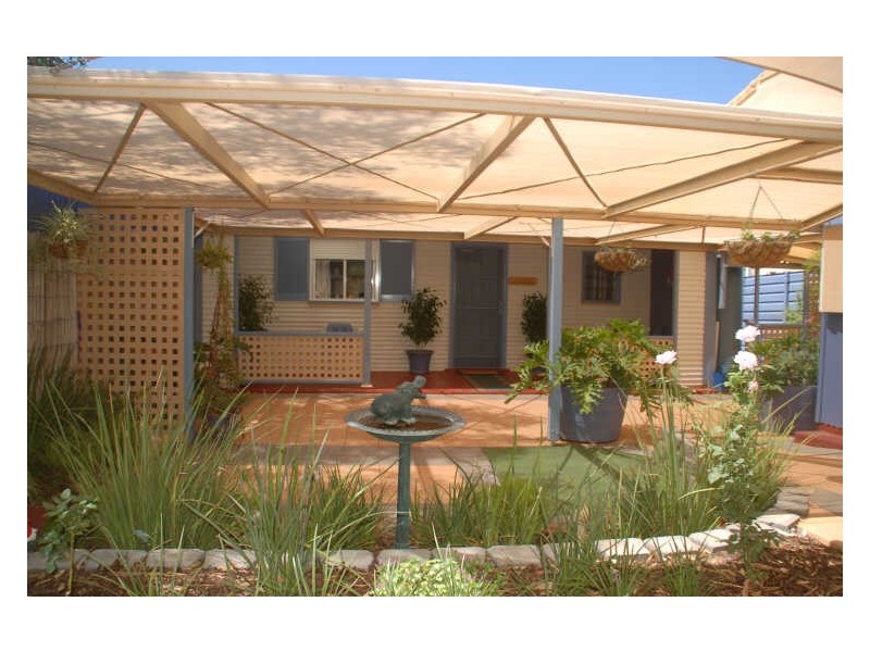 696 Argent Street, Broken Hill NSW 2880