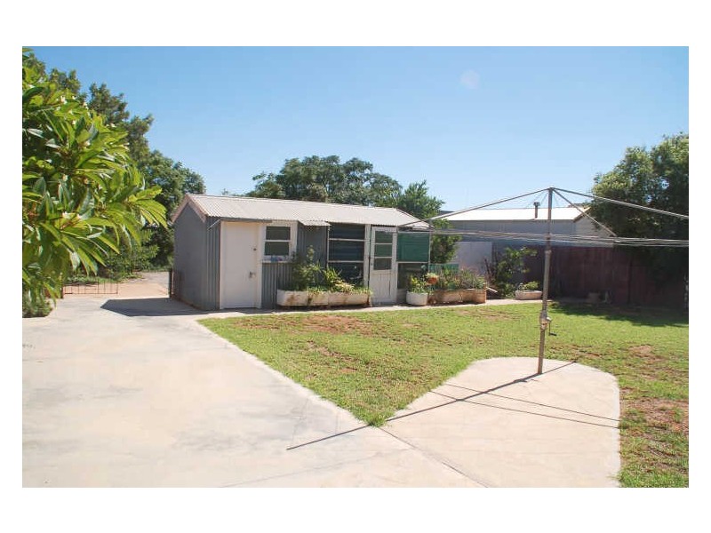 120 Newton Street, Broken Hill NSW 2880