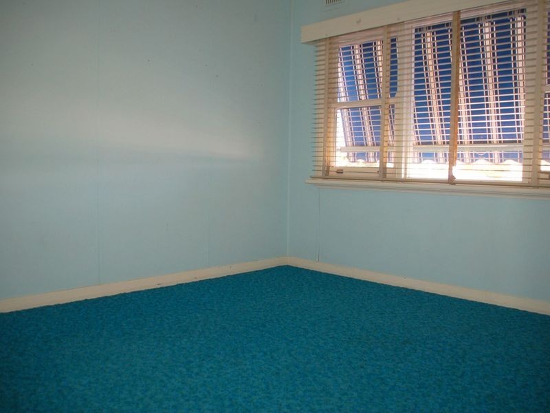24 Thomas Lane, Broken Hill NSW 2880