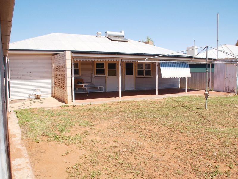 24 Thomas Lane, Broken Hill NSW 2880