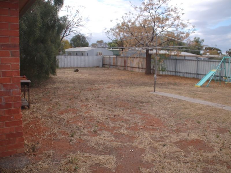 320 Knox Street, Broken Hill NSW 2880