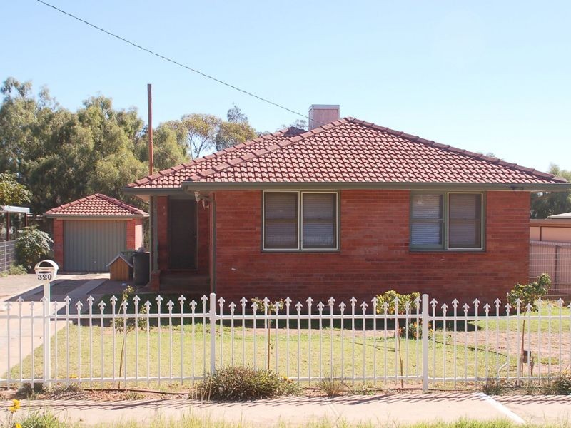 320 Knox Street, Broken Hill NSW 2880