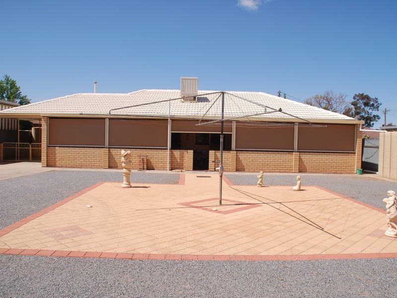 104 Willyama Street, Broken Hill NSW 2880