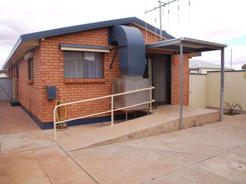 144 Piper Street, Broken Hill NSW 2880