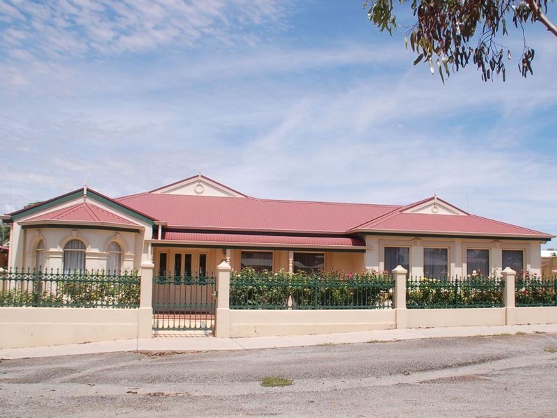 8 Tramway Terrace, Broken Hill NSW 2880
