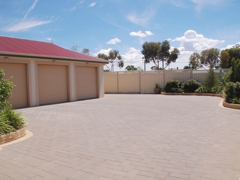 8 Tramway Terrace, Broken Hill NSW 2880