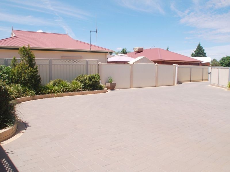 8 Tramway Terrace, Broken Hill NSW 2880