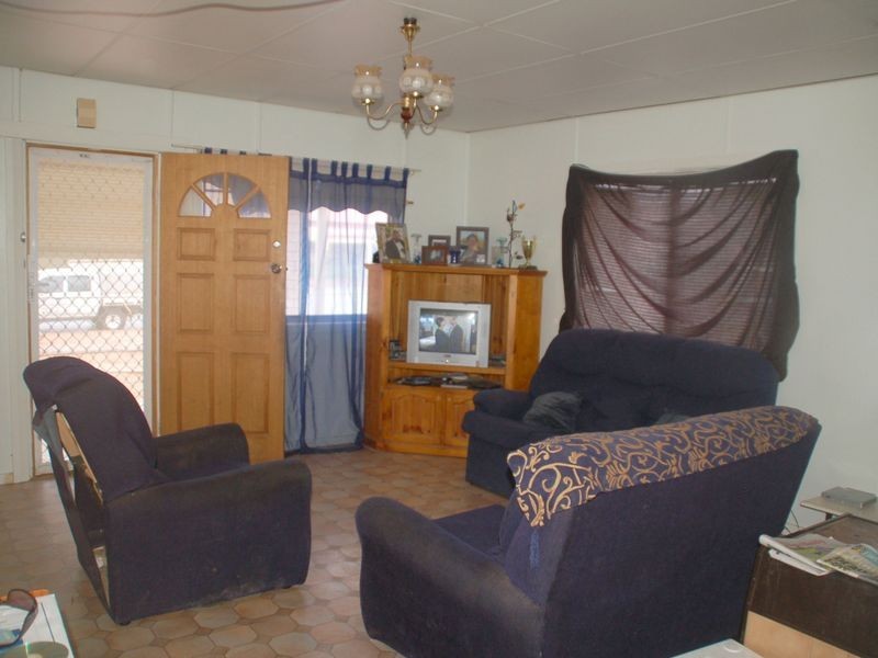 33 Menindee Street, Menindee NSW 2879
