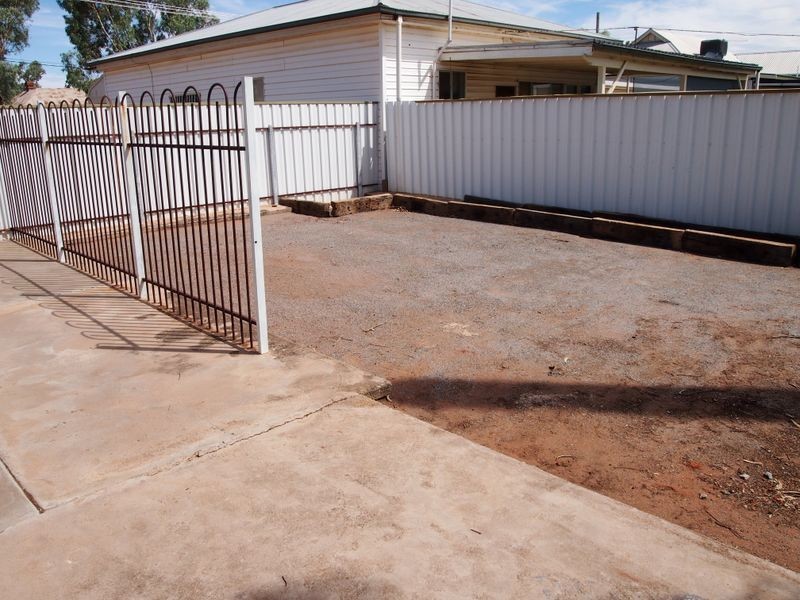 212 Ryan Street, Broken Hill NSW 2880