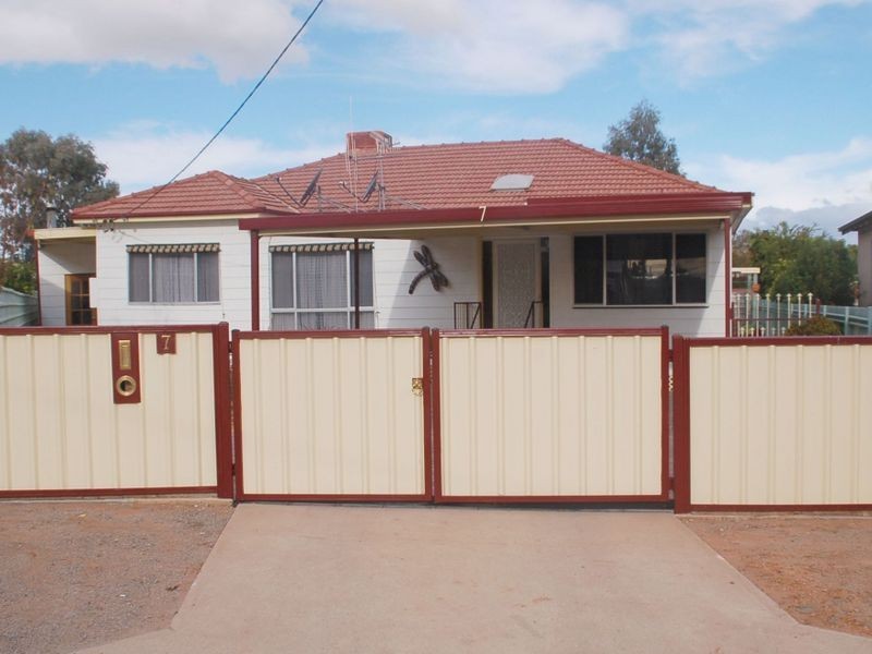 7 Railway Parade, Broken Hill NSW 2880