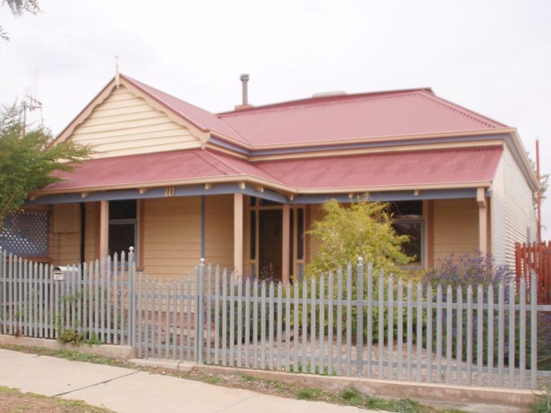227 Patton Street, Broken Hill NSW 2880