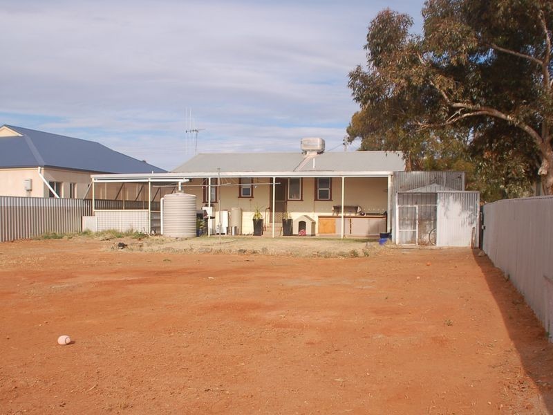 678 McGowen Street, Broken Hill NSW 2880