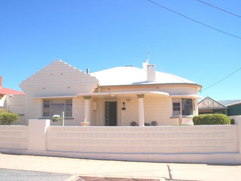 43 Gypsum Street, Broken Hill NSW 2880